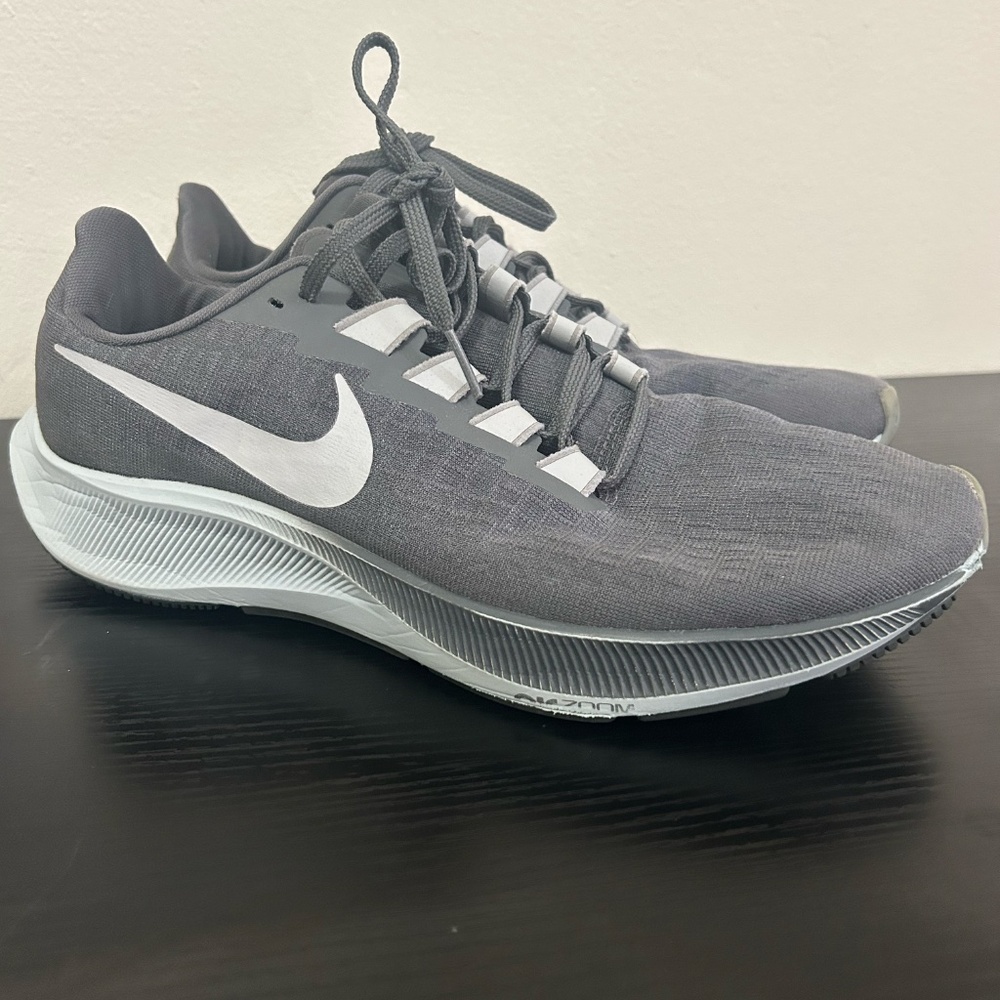 Nike Pegasus 37-Running shoes